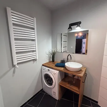 Zabrska Xvii * Katowice